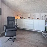 4 Bedroom Gorgeous In *