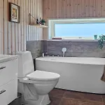 4 Bedroom Gorgeous In Semesterbostad Hirtshals
