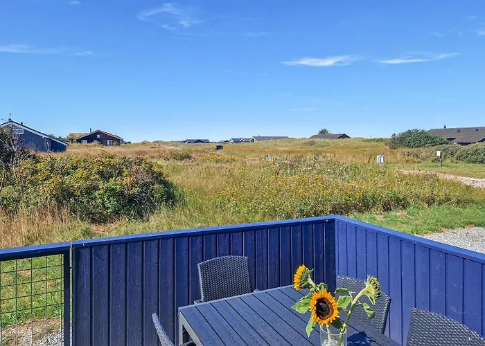 4 Bedroom Gorgeous In Hirtshals *