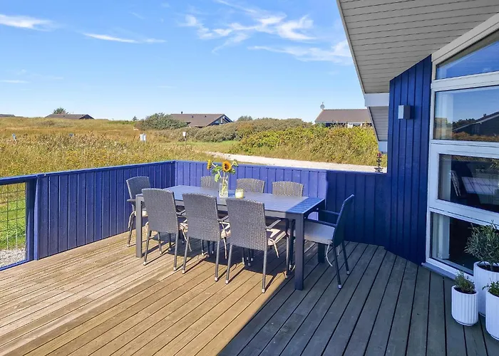4 Bedroom Gorgeous In Hirtshals *